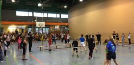 Am ersten Schultag des zweiten Schulhalbjahres bestritten die fünften und sechsten Klassen des Fichte-Gymnasiums den Sport- und Spieletag in der Sporthalle Mittelstadt.