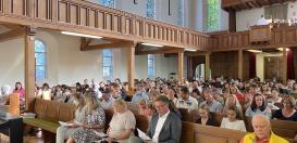 Einschulungsfeier der neuen Fünftklässler im feierlichen Rahmen in der ev.-ref. Kirche am Bergischen Ring