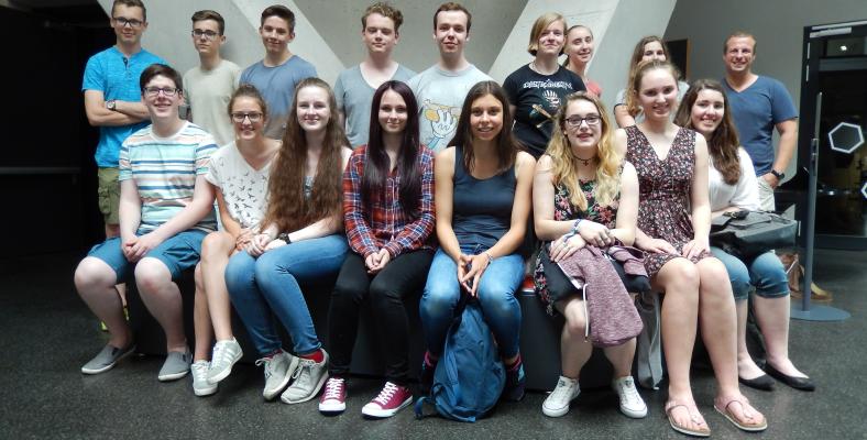 Die Teilnehmerinnen und Teilnehmer des MILeNa-Austausches – hier in der Phänomenta in Lüdenscheid