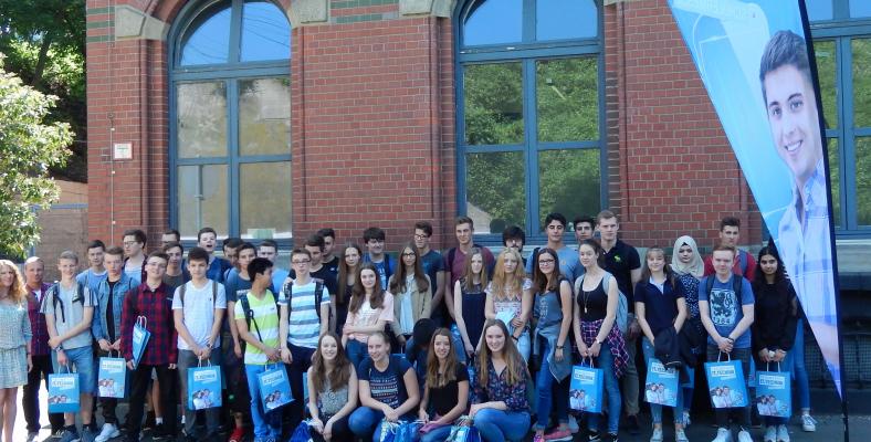 Die Teilnehmerinnen und Teilnehmer der Tagesfahrt.