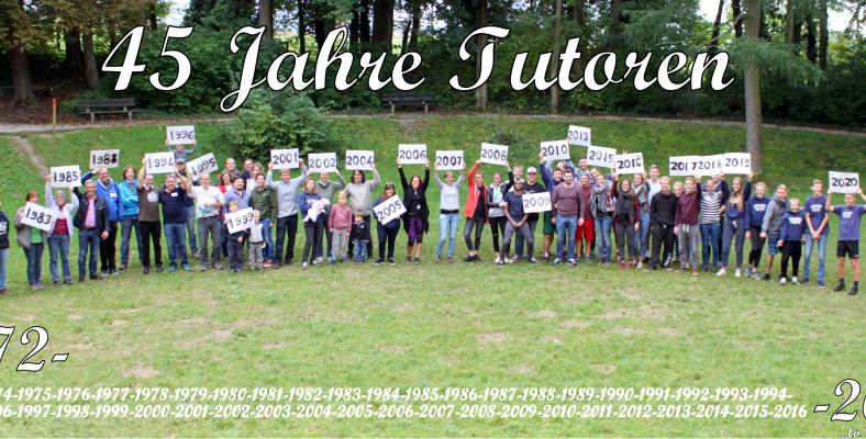 Ehemalige und aktive Tutoren/Tutorinnen mit ihren Abiturjahrgängen