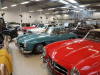 Während der Werksführung konnten auch diese restaurierten Mercedes-Benz Oldtimer besichtigt werden.